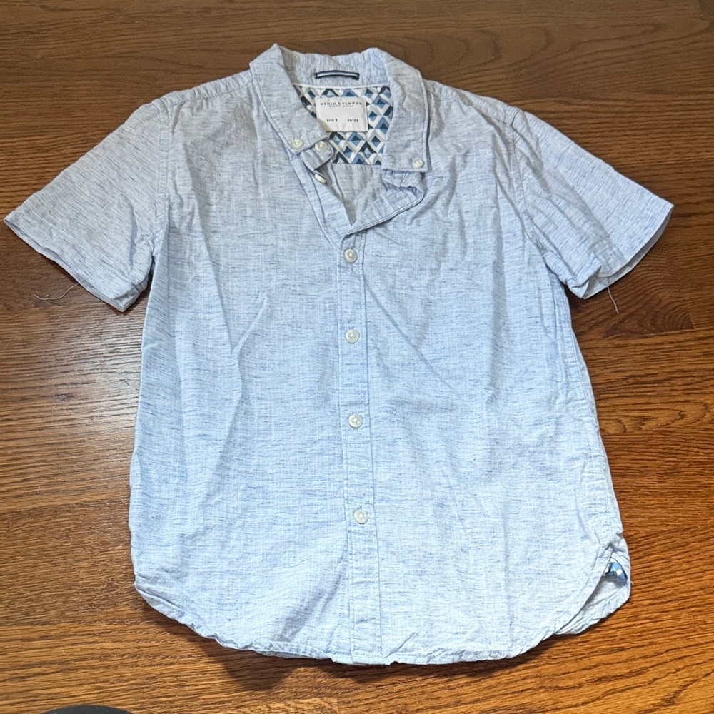Light Blue Short-Sleeve Boys Button-Up Shirt